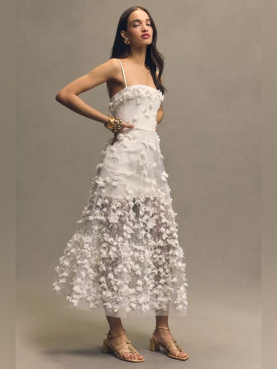 Anthropologie Dresses & Skirts - Helsi
Audrey Square-Neck Floral Appliqué Sheer Midi Dress Anthropologie BHLDN